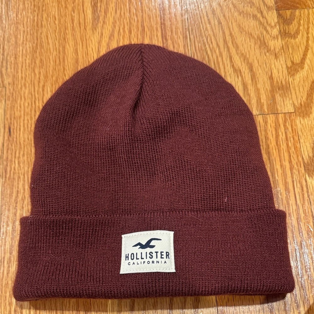 Hollister Burgundy Knit Beanie